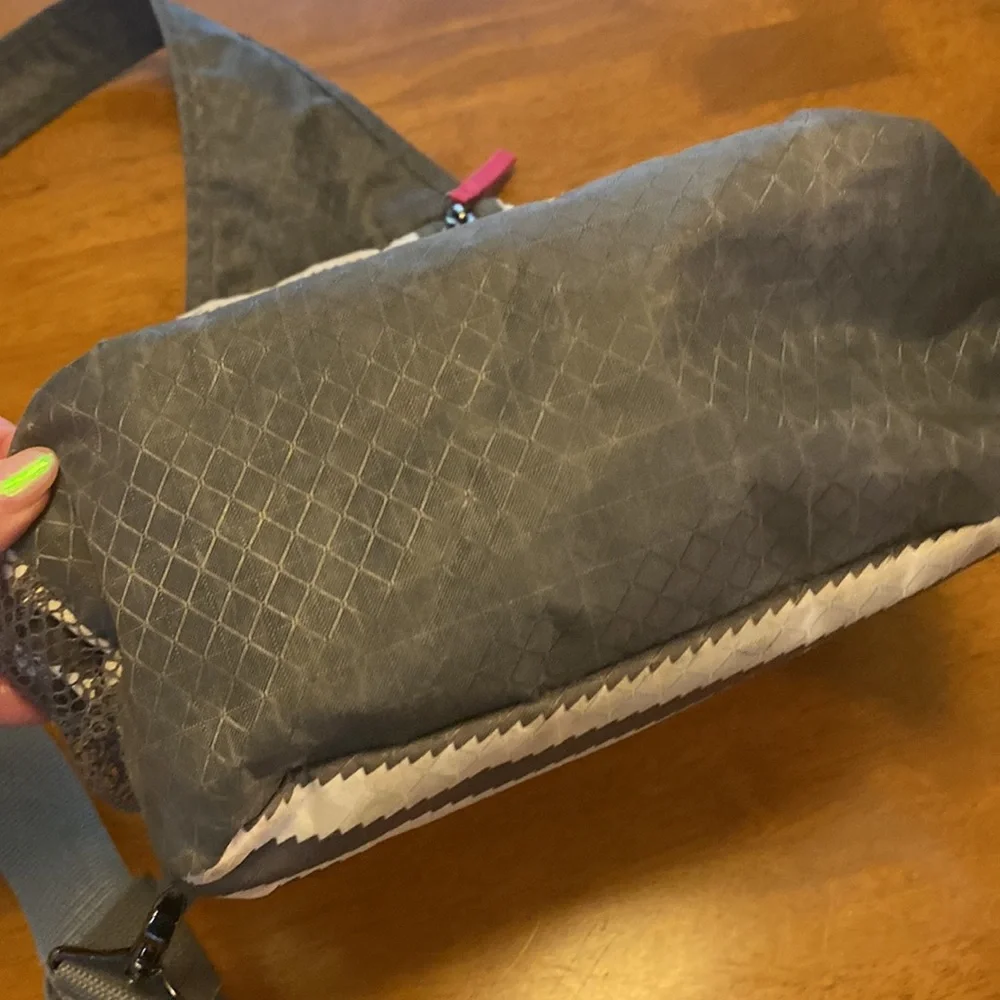 Thirty One Gray White Pink One Strap Crossbody Backpack GUC